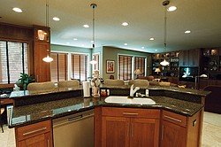 Quartz pre-engineered top gives elegance to this kitchen.